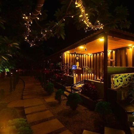 Misty Rain Estate Hotel Madikeri Kültér fotó