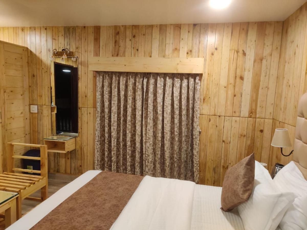 Misty Rain Estate Hotel Madikeri Kültér fotó