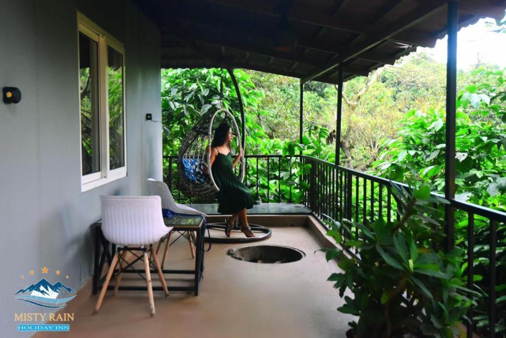 Misty Rain Estate Hotel Madikeri Kültér fotó